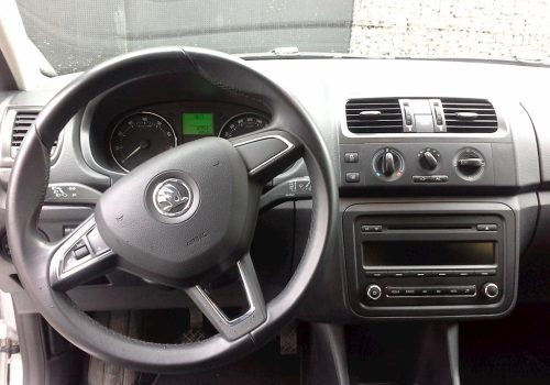 skoda-fabia-2-int