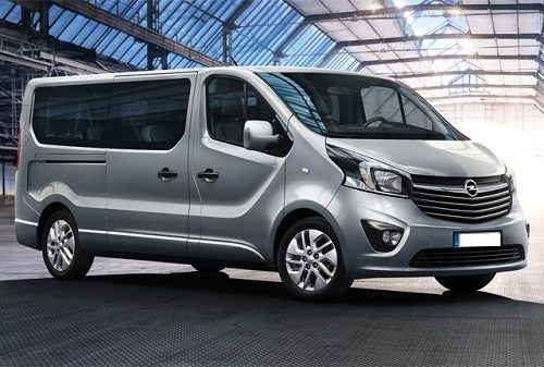 opel-vivaro-fata