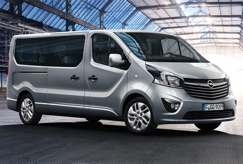 opel-vivaro-fata
