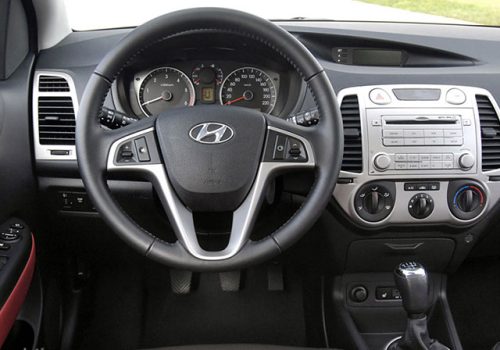 hyundai-i20-interior-wallpaper-4